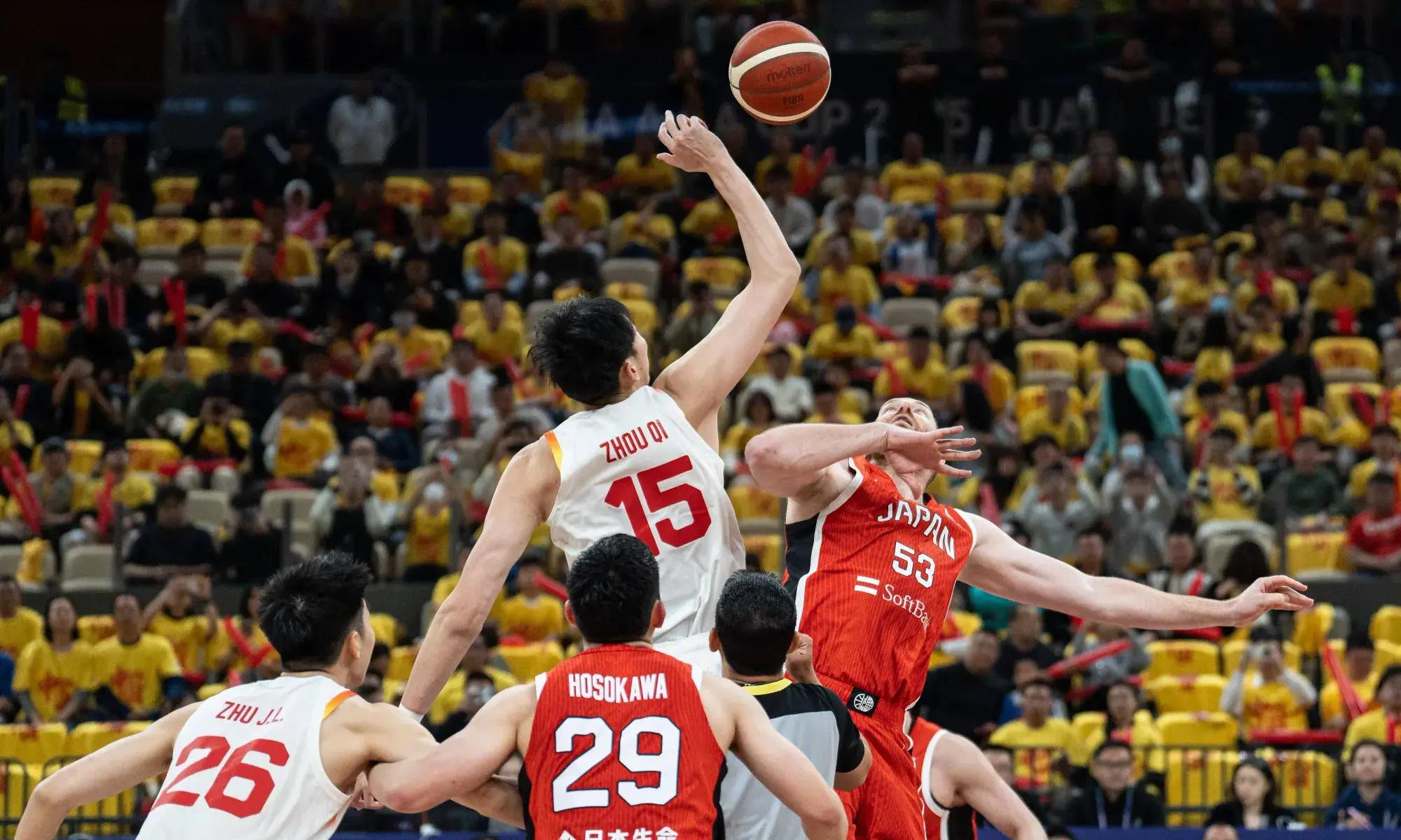 开云官方网址 -亚特兰大发布备战花絮，转会期内部沟通，CBA季后赛任务艰巨，训练强度明显提升的简单介绍